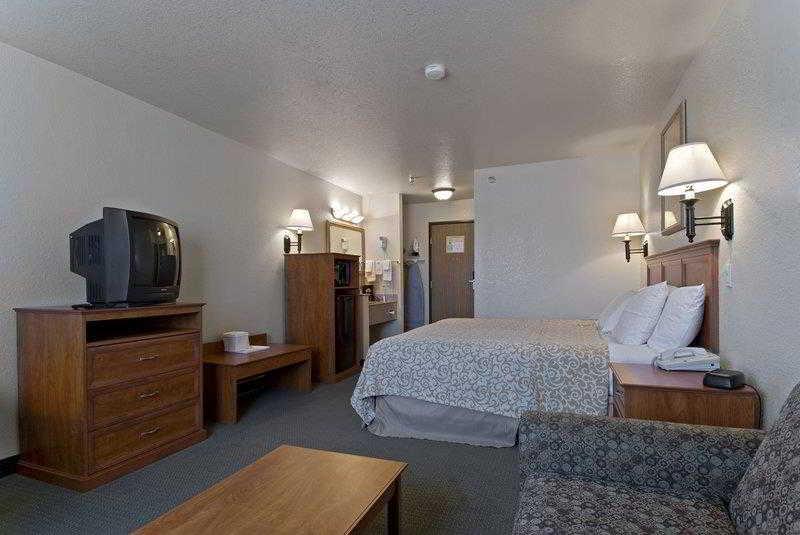 Quality Inn Alpine Esterno foto